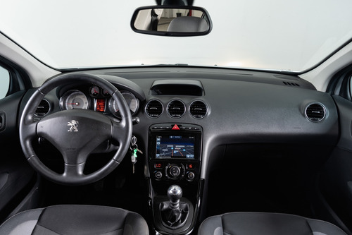 Imagen 12 de 15 de Peugeot 2019 408 1.6 Hdi Allure Pack