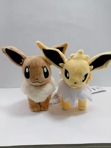 Pokemon Jolteon Evoluções Evolution Eevee Pelúcia 17cm - Carrefour