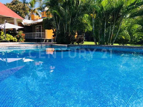 Casa, Venta, Chiconcuac, Morelos, Con Amplio Jardin