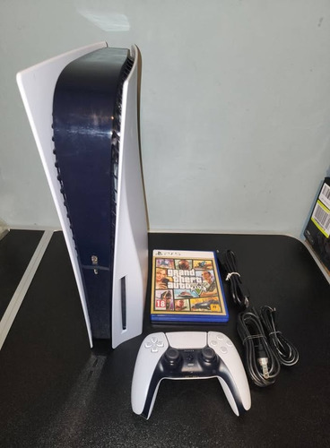 Play Station 5 825gb Con Control, Juego, Cables Solo Offline Blanco (Usado)