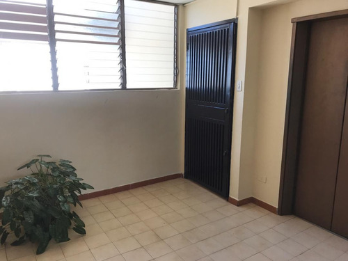 Imagen 5 de 15 de Apartamento En Las Quintas (ina-080) Vende Iris Rojas