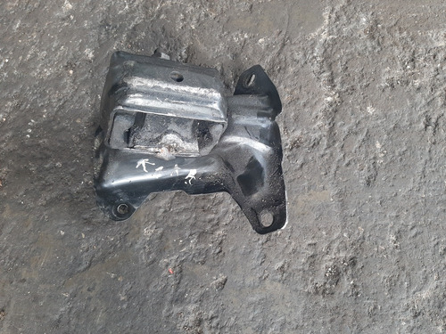 Base O Soporte De Motor Kia Rio