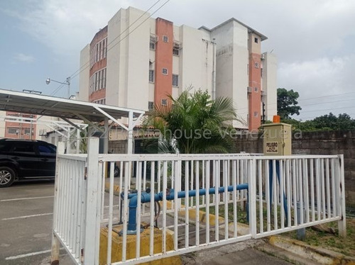 Imagen 16 de 20 de Vendo Apartamento En Urbanización Los Ángeles (turmero), Código 23-15157 Carlos M. 04243535083