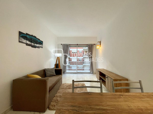 Imagen 4 de 30 de Tour Virtual Departamento 2 Ambientes Con Balcón Saliente - Plaza Colon Mar Del Plata