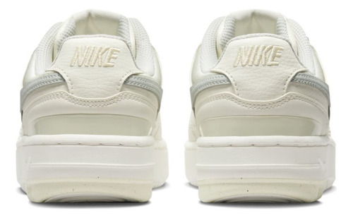 Tenis Para Mujer Nike Gamma Force Blanco