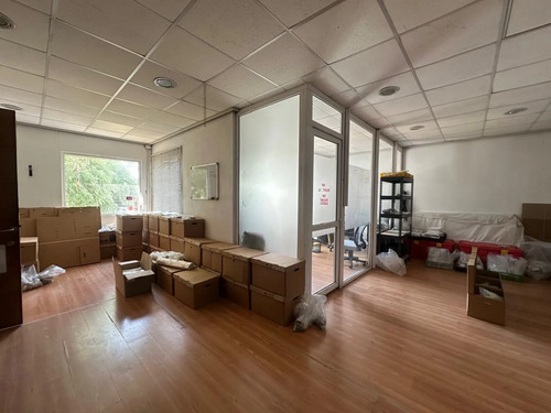 Uso Comercial/oficina 2 Salas, 2p,2b - 126m2, Barrio Italia