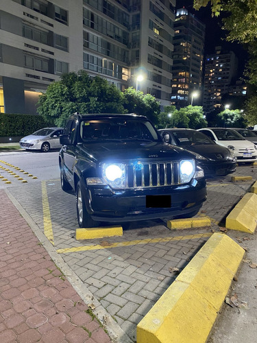 Jeep Cherokee Limited 3.7 V6 At