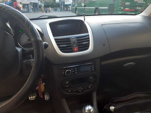 Peugeot 207 2012 1.6 Xt
