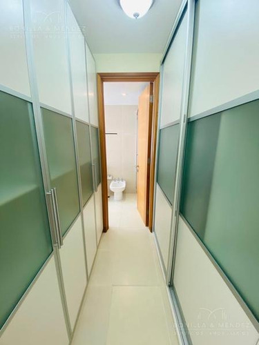Seasons Tower, 2 Suites, Toilette, Muy Buena Vista Al Puerto.
