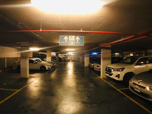 Imagen 3 de 9 de Grand View - Rivadavia 2300 - Cochera - Balvanera
