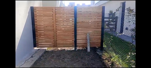 Cerco De Madera Imitación Empalizado