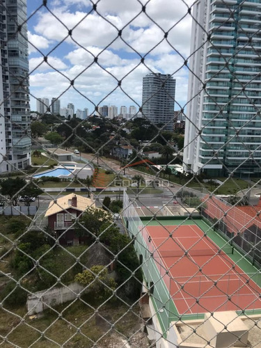 Imagen 15 de 24 de Apartamento En Venta Temporario Playa Mansa 3 Dormitorios