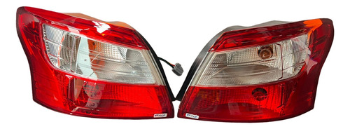 Juego Faros Traseros Exterior P/ford Focus 2013 2014 