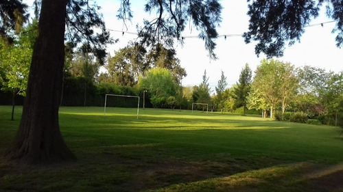 Venta Chacra , Gral Rodriguez,barrio Bonito!
