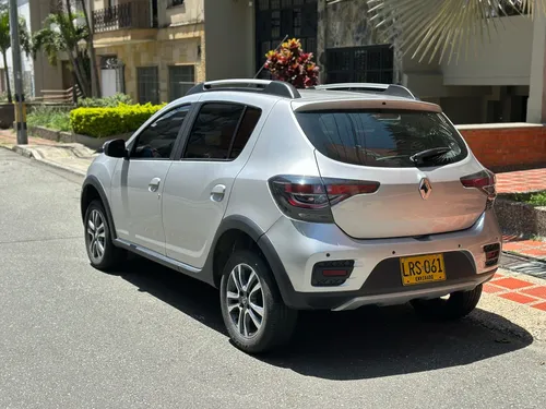 Renault Stepway 1.6 Intens Cvt
