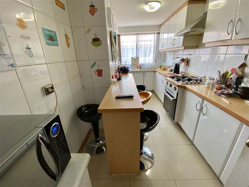 Imagen 6 de 19 de Departamento En Venta De 4 Dorm. En Providencia