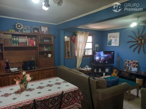 Vendo Casa 4d 1b 3e En El Estero, Estación Central