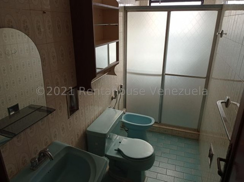 Imagen 9 de 21 de Casa En Venta La Trigaleña Valencia Carabobo 22-2879 Gerardo Guillen Rent A House