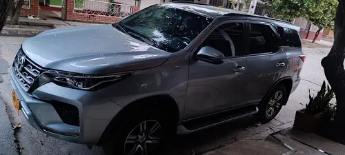 Fortuner Sr .2.4 Diesel 4*2