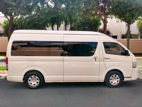 Imagen 4 de 8 de Toyota Hiace 2018 2.7 Bus 15 Pas Mt