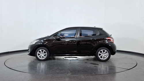 Peugeot 208 1.5 Allure Touchscreen
