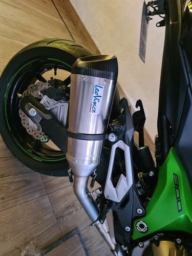 Kawasaki Z800 -impecable-