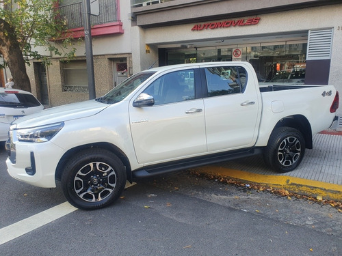 Toyota Hilux 2021 2.8 Cd Srx 177cv 4x4 At