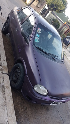 Chevrolet Corsa 1.6 Gl Aa Dh