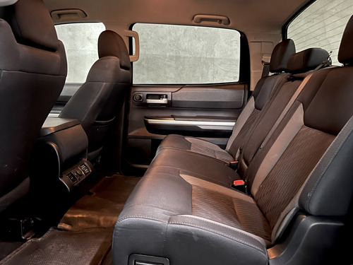 Toyota Tundra 5.7 Sr5 Doble V8 4x2 At