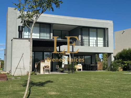 Venta Casa El Naudir