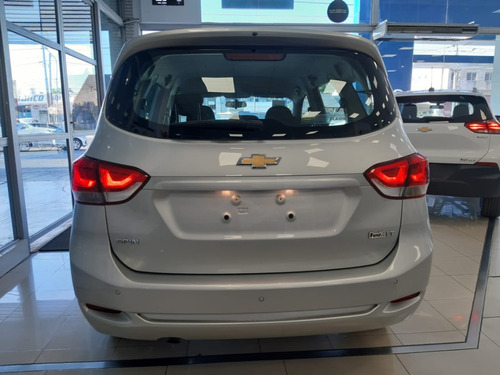 Imagen 4 de 15 de Chevrolet Spin Lt 0km#7