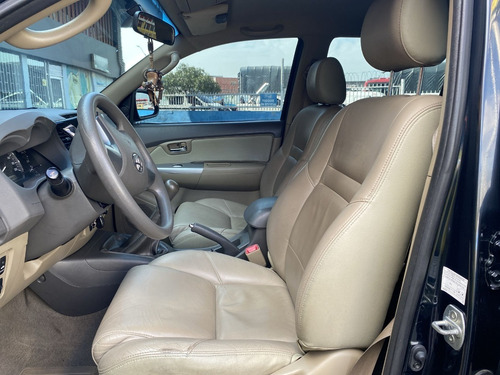 Imagen 20 de 25 de Toyota Fortuner 27l 2013
