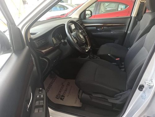 Imagen 13 de 15 de Suzuki Ertiga 2020 1.5 Glx