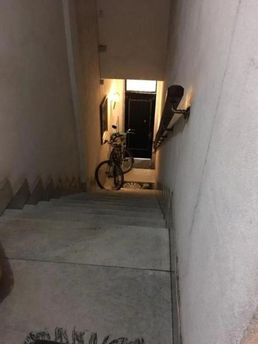 Piso Unico Estación Adrogué 270 M2 Cub + 300 M2 Descubiertos