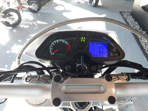 Imagen 9 de 9 de Nueva Beta M4 200 Motard Con 2 Años De Garantìa