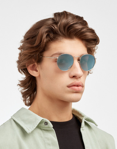 Gafas De Sol Polarizadas Hawkers Moma Midtown Unisex Lente Azul Claro Varilla Plata Armazón Plata Diseño Mirror