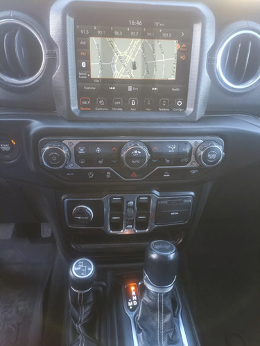Jeep Wrangler 3.7 Unlimited Sahara 3.6 4x4 At