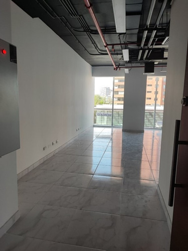 Oficina A La Venta En Edificio Britania
