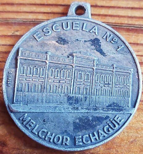 Medalla Escuela N 1 Melchor Echague 1913 1963 San Nicolas