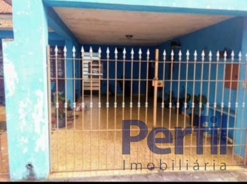 Imagem 10 de 15 de Casas - 3 Dormitórios - 2836