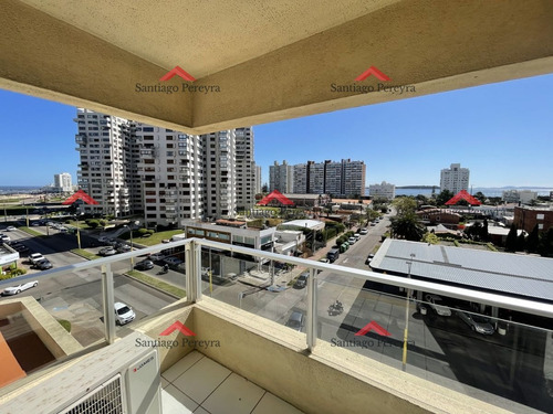 Imagen 1 de 18 de Apartamento En Excelente Ubicación Con Vista Al Mar