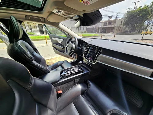 Volvo S90 2.0 T5 Drive-e Momentum