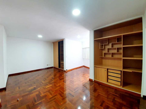 Imagen 12 de 16 de Alquilo Apto 170mts2 3h+s/3b+s/2pe Santa Eduvigis 4613