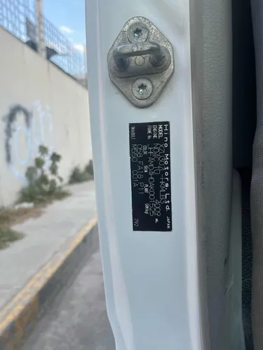 Hino 300 616 Long
