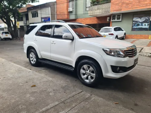 Toyota Fortuner 2.7l 4x2