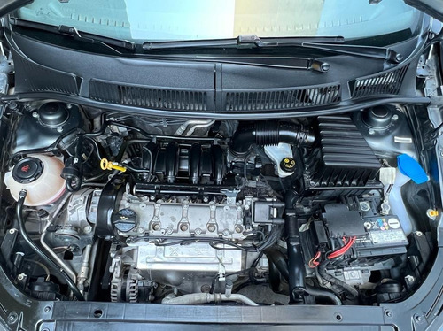 Imagen 18 de 25 de Volswagen Suran 2018 39.000 Km