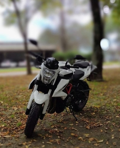 Imagen 3 de 4 de Benelli Tnt 600