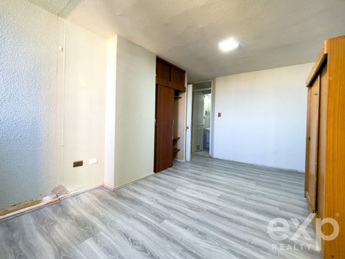 Departamento En Arriendo De 2 Dorm. En Valparaíso