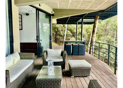 Venta De Espectacular Casa Amoblada En Guatape Con Salida Al Embalse