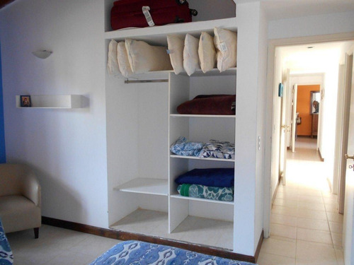 Alq X Temp: Chalet En Dos Plantas De 4 Dorm, Doble Garage, D